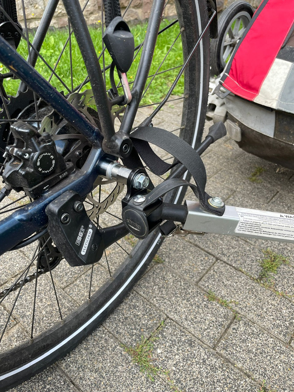 Universele adapter voor HYENA-HRN motor | geschikt voor Thule, Qeridoo, Burley, Prophete, Hamax, Trixie en nog veel meer